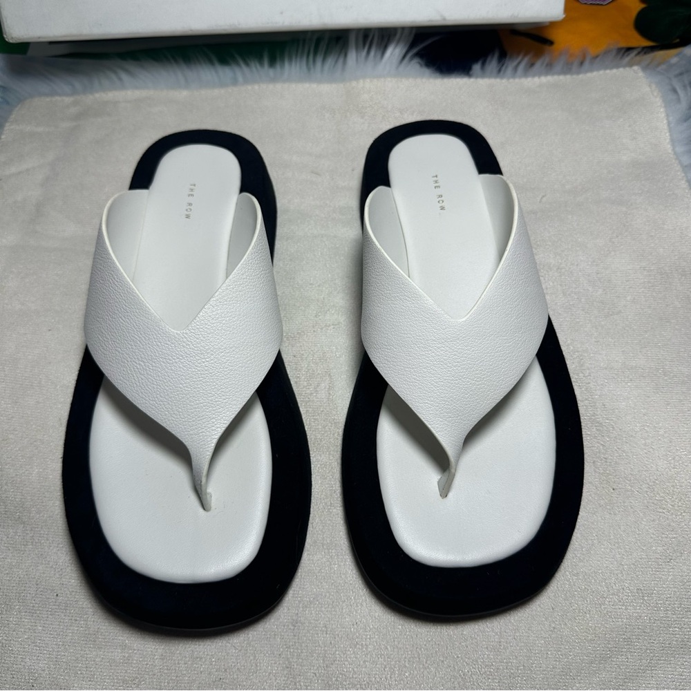 Authentic THE ROW sandals 💖💖 - Picture 2 of 8